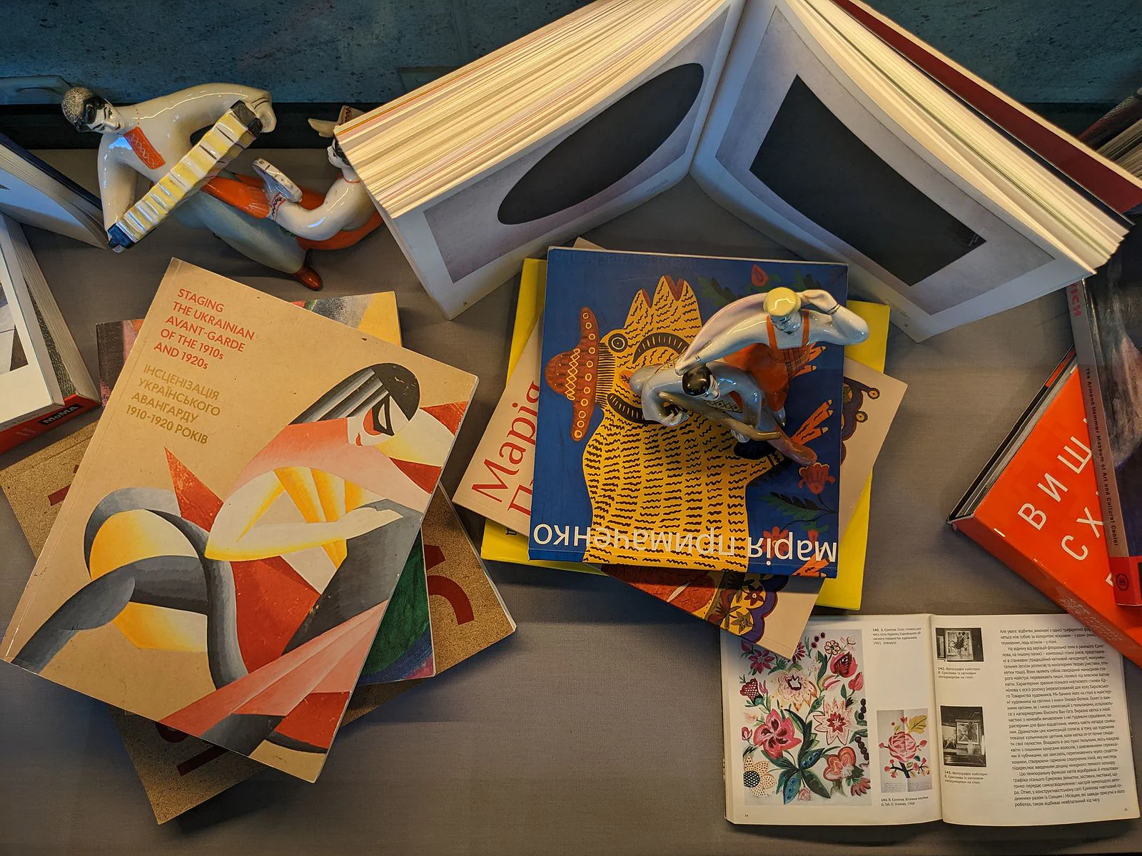Book Case Display (8)